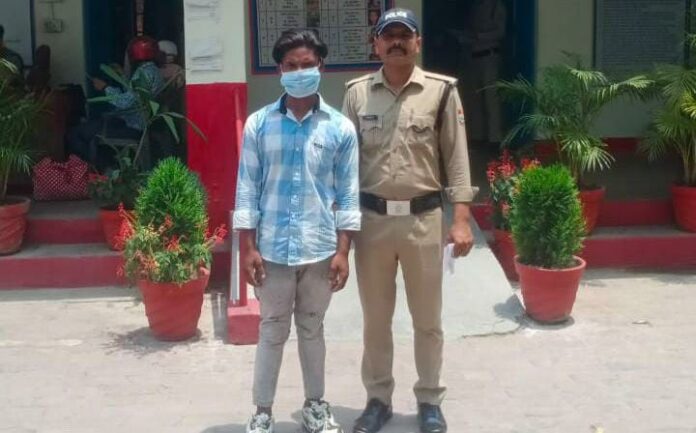 सबक: घर में घुसकर नाबालिग को बना लिया हवस का शिकार, पिता की तहरीर पर युवक गिरफ्तार