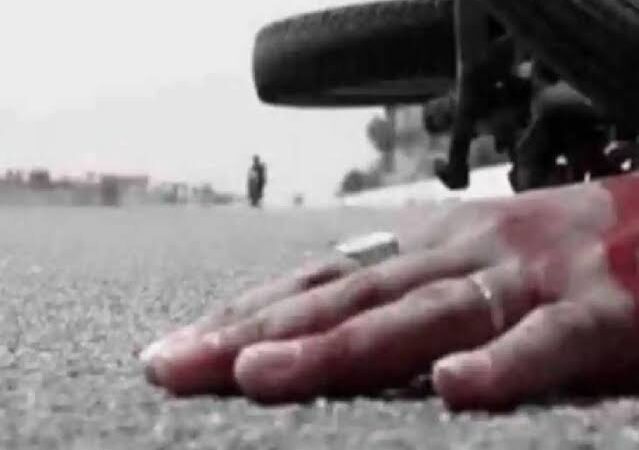 हादसा: ट्रैक्टर ट्राली की चपेट में आकर बाइक पर सवार दो लोगों की मौत