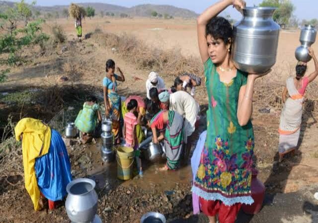 चिंताजनक: इस बार गर्मी जल्दी आई और साथ में प्यास भी गहराई