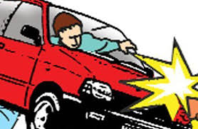 हादसा: अनियंत्रित होकर पेड़ से टकरा गई कार, ट्रांसजेंडर समेत दो लोगों की दर्दनाक मौत