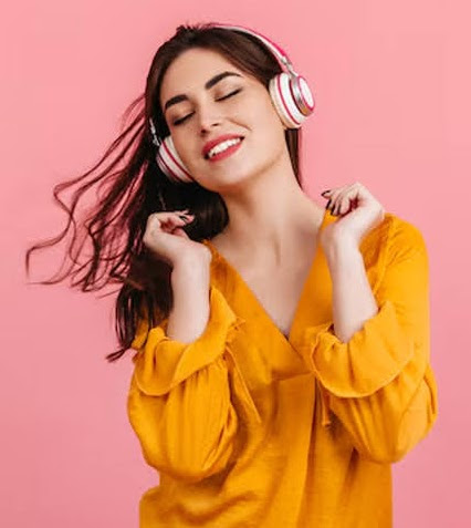 हाॅबी टिप्स: अवसाद मिटाने से लेकर मूड बेहतर करने तक, संगीत सुनने से मिलते हैं ये 5 फायदे