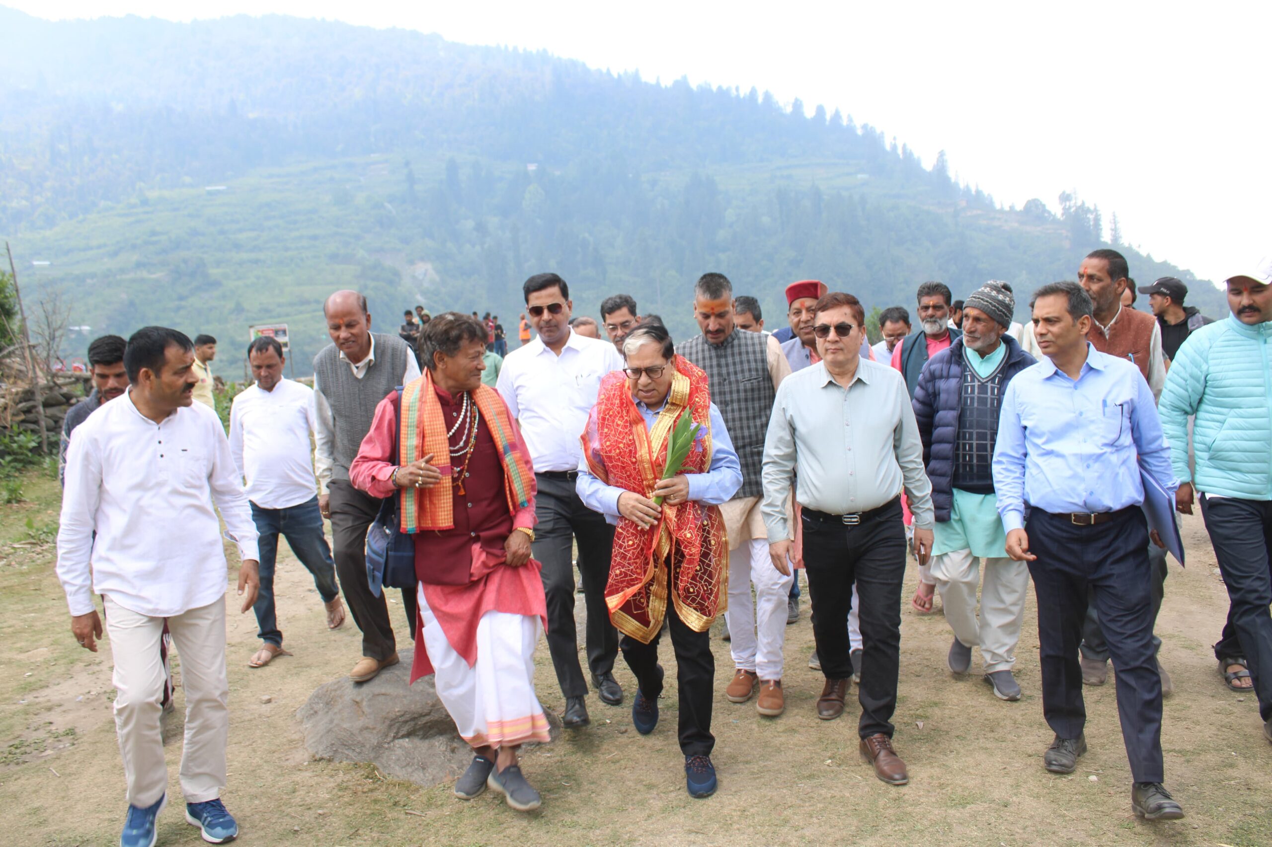 बड़ी खबर: सुप्रीम कोर्ट की हाई पावर्ड कमेटी ने किया यमुनोत्री राष्ट्रीय राजमार्ग का स्थलीय निरीक्षण