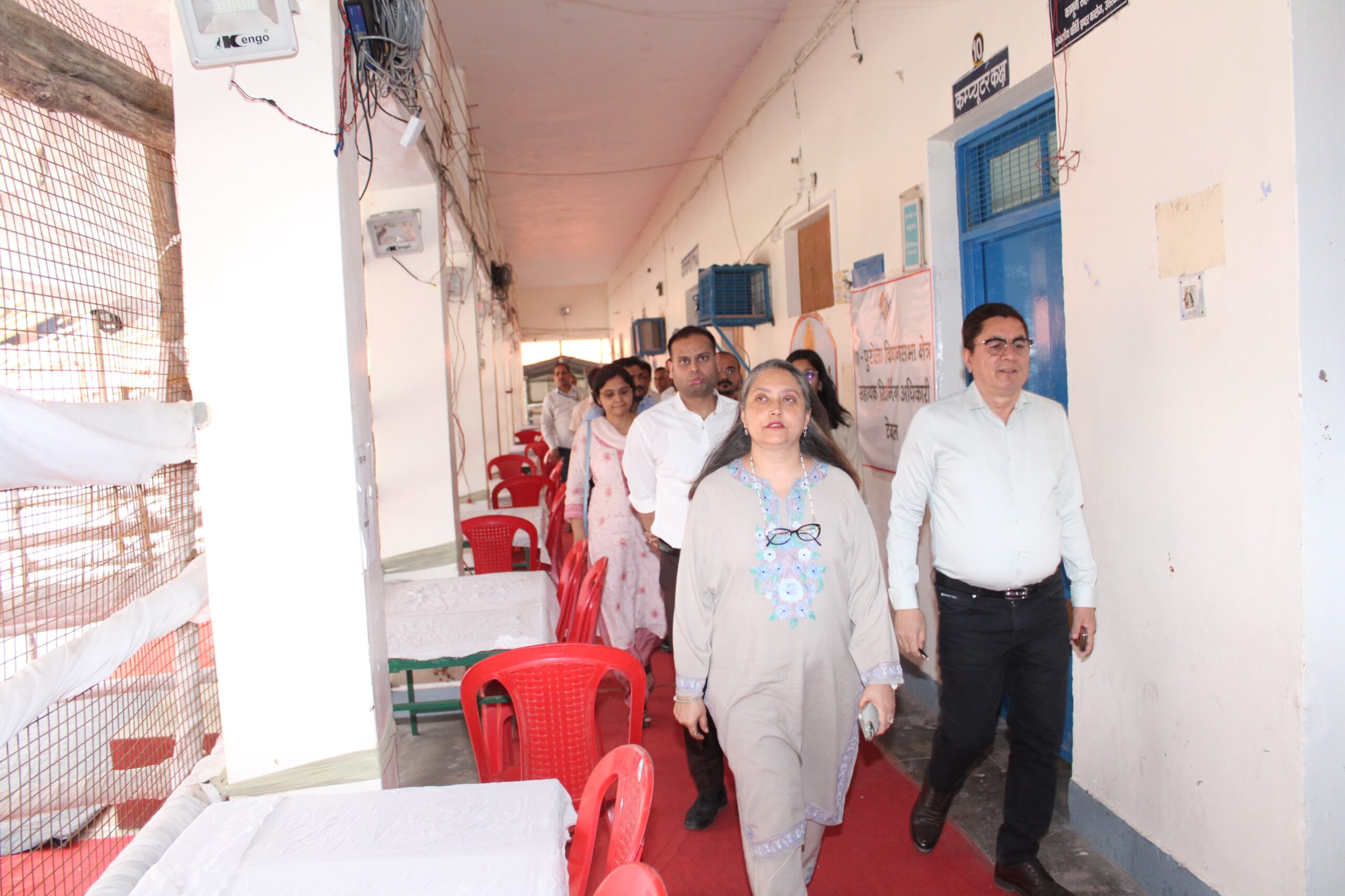 तैयारी: चुनाव आयोग द्वारा नियुक्त मतगणना प्रेक्षक शीतल नंदा ने लिया तैयारियों का जायजा