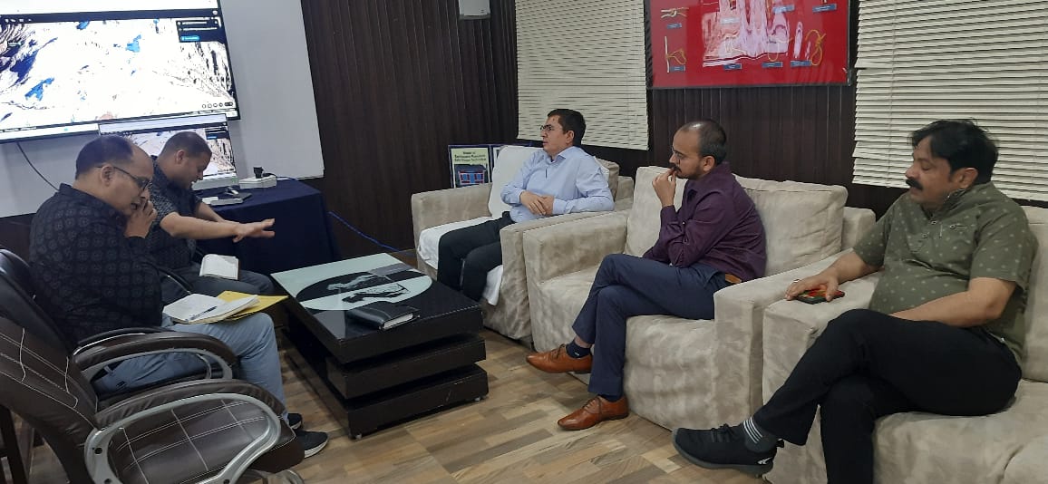 बड़ी खबर: ट्रैकिंग रुट पर फंसे ट्रैकर्स को रेस्क्यू करने की मुहिम जारी, SDRF व वन विभाग की टीमें रवाना