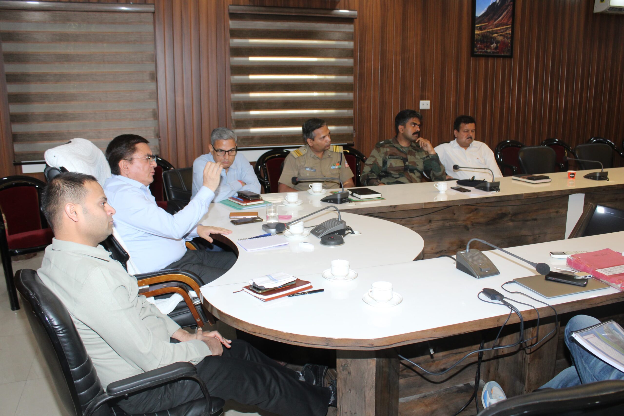 बड़ी खबर: ट्रैकिंग के मानकों के अनुपालन एवं सुरक्षा प्रबंधों को लेकर स्थानीय स्तर पर बनेगी एसओपी