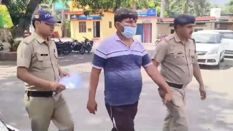 शिकंजा: कुख्यात गैंग के फरार चल रहे 25 हजार के इनामी सरगना को पुलिस ने बिहार से किया गिरफ्तार