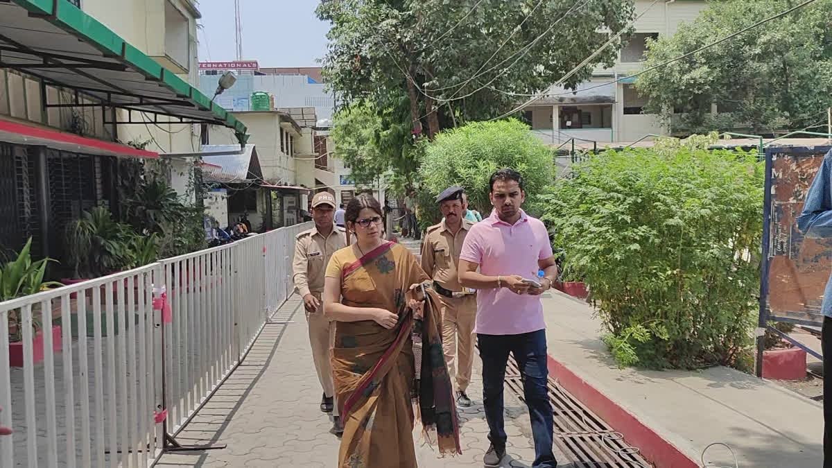 जायज़ा: मतगणना की तैयारियां पूरी, डीएम नैनीताल वंदना सिंह ने किया मतगणना स्थल का निरीक्षण