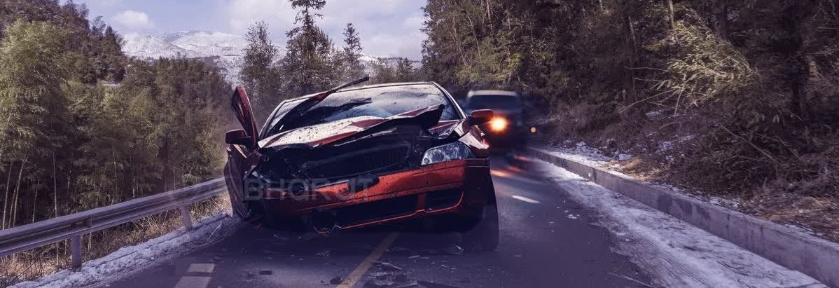 दुखद: कार दुर्घटना में एक व्यक्ति की मौत, दूसरा गंभीर हालत में अस्पताल में भर्ती