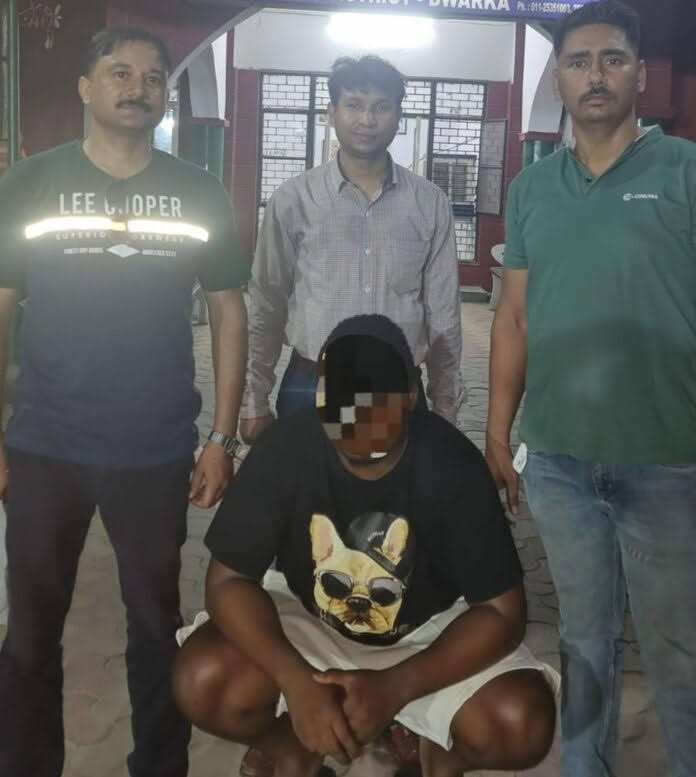 शिकंजा: खुद को डाक्टर बताकर लाखों की ठगी करने वाला नाईजीरियन गिरफ्तार