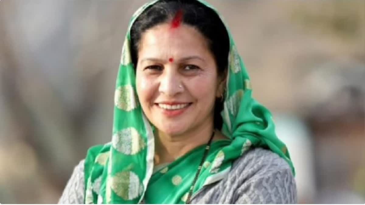 बड़ा एक्शनः चमोली की जिपं अध्यक्ष रजनी भंडारी कांग्रेस से 6 साल के लिए निष्कासित