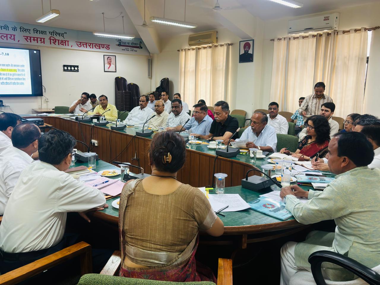 निर्णय: प्रदेश में शुरू होगी टीचिंग शेयरिंग व्यवस्था- शिक्षा मंत्री डॉ. धन सिंह रावत