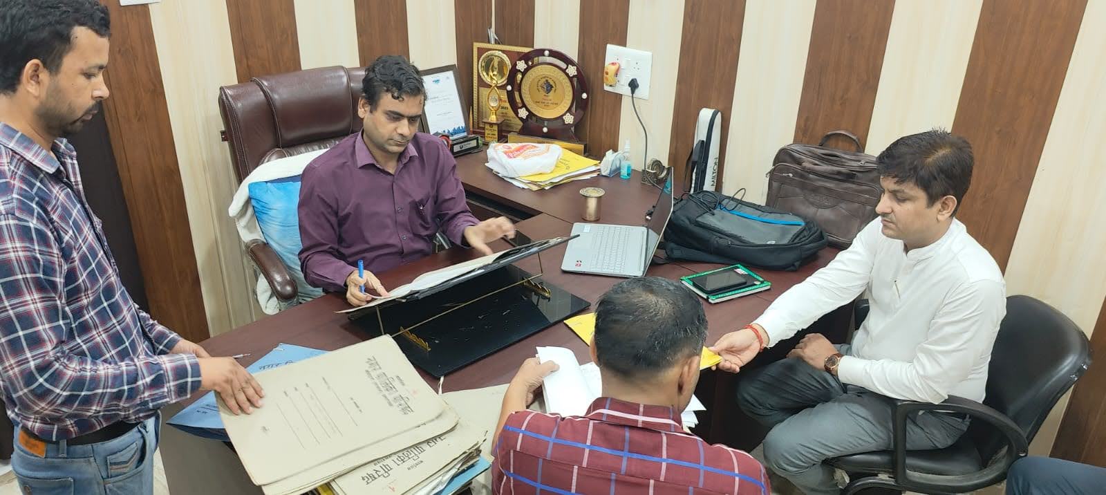 एक्शन: नगर निगम में तैनात प्रभारी पर्यावरण पर्यवेक्षकों की हुई समीक्षा