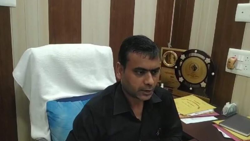 सख़्ती: सड़क पर कूड़ा डालने वालों पर होगी सख्त कार्रवाई, नगर आयुक्त ने दी चेतावनी