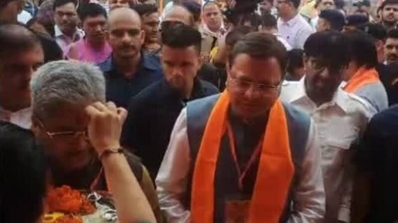 मंथन: भाजपा प्रदेश कार्यसमिति की बैठक  में  पहुंचे  सीएम धामी, कार्यकर्ताओं का जताया आभार