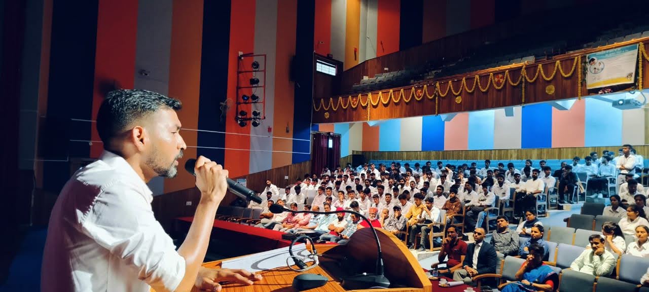 आह्वान: डीएम व SSP ने अच्छे समाज के निर्माण के लिए नशामुक्ति को बताया जरूरी