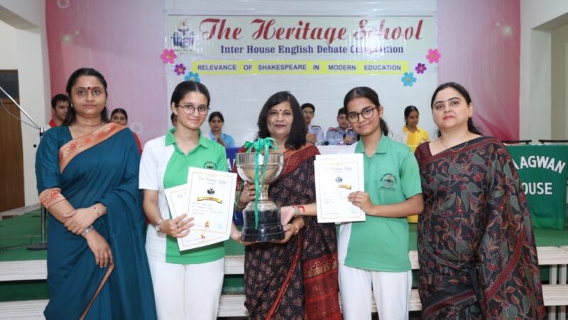 आयोजन: अंग्रेजी वाद विवाद प्रतियोगिता में सागवान सदन रहा अव्वल