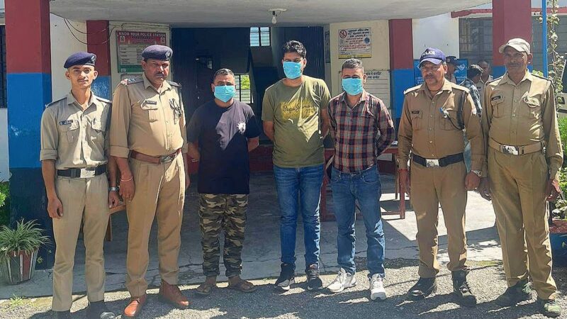 दबंगई: दुकानदार पर जानलेवा हमले और पुलिसकर्मी से मारपीट करने के 03 आरोपी गिरफ्तार
