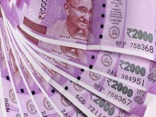 गड़बड़़झाला: एक माह से बंद पड़ा है फाइनेंस कंपनी का दफ्तर, जमाकर्ताओं में खलबली