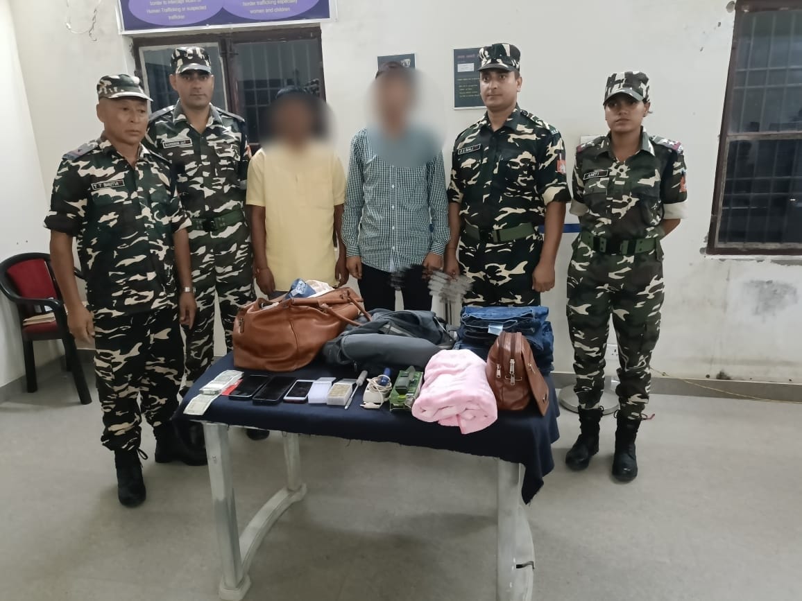बड़ी खबर: नेपाल बाॅर्डर पर बंदूक के 40 अवैध  कारतूसों के साथ दो  भारतीय गिरफ्तार