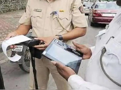 लापरवाही: दून पुलिस का अज़ब कारनामा, चालान काटा कार का, जुर्माना ठोक दिया स्कूटी पर