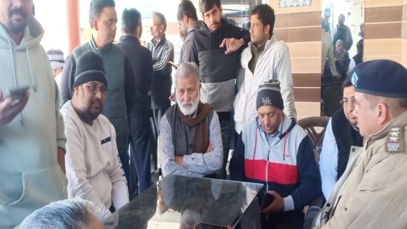 दुस्साहस: पुलिस की सुरक्षा व्यवस्था को चुनौती, जैन मंदिर से नकदी समेत 50 लाख का सामान चोरी