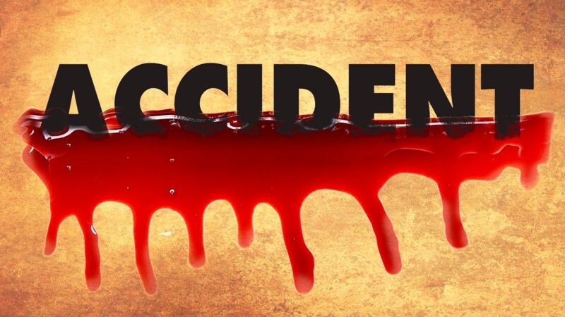 श्रद्धालुओं के टेंपो  ट्रैवलर आपस में टकराए,बच्चे की मौत,चार घायल