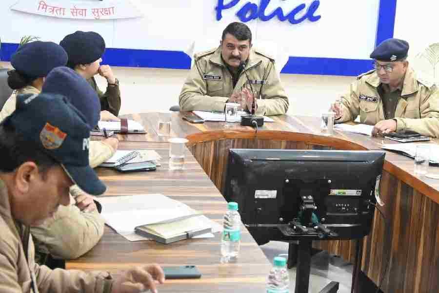 आगामी नगर निकाय चुनाव और राष्ट्रीय खेलों को सकुशल सम्पन्न कराने के लिए दून पुलिस ने कसी कमर