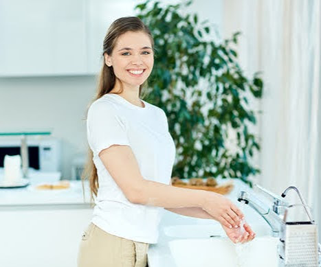 सावधान: मोबाइल फोन समेत इन 9 चीजों को छूने के बाद तुरंत धोएं हाथ, जानें क्यों जरूरी है ऐसा करना?