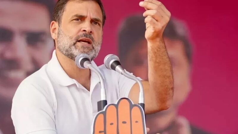 आकलन: लोगों की उम्मीदों का केन्द्र बने रहते हैं राहुल गांधी