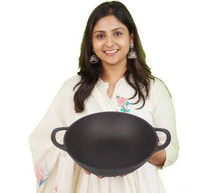 रसोई: लोहे की कड़ाही में भूलकर भी न पकाएं ये चीजें, सेहत के लिए हो सकता है खतरनाक