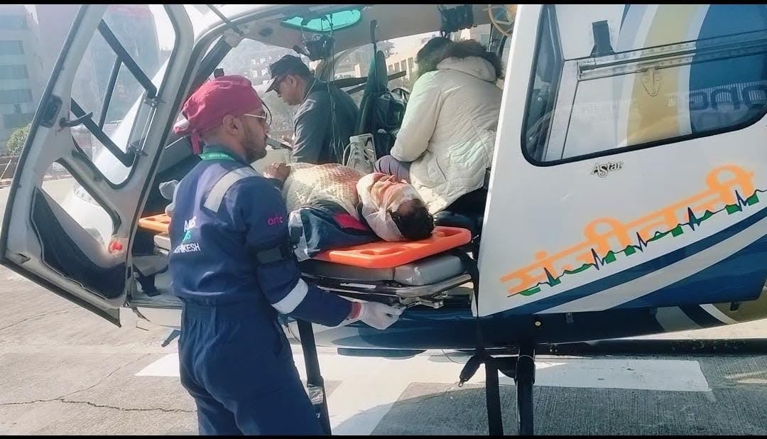 एम्स: गंभीर मरीजों की जीवन रक्षा में महत्वपूर्ण भूमिका निभा रही है संजीवनी हेली एंबुलेंस सेवा