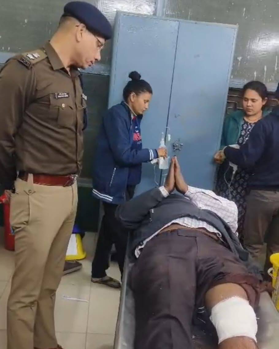 सबक: पुलिस से हुई मुठभेड़ में बदमाशों को लगी गोली, लूटे गए माल समेत दो लूटेरे गिरफ्तार