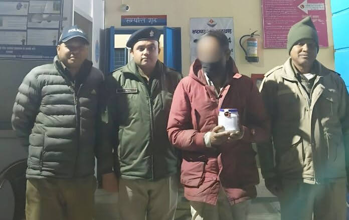 कामयाबी: मंदिर में हुई चोरी का खुलासा कर पुलिस ने किया एक आरोपी गिरफ्तार, लाखों का माल बरामद