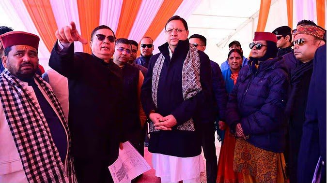 जायजा: पीएम मोदी के दौरे से पहले तैयारियां परखने हर्षिल पहुंचे सीएम धामी