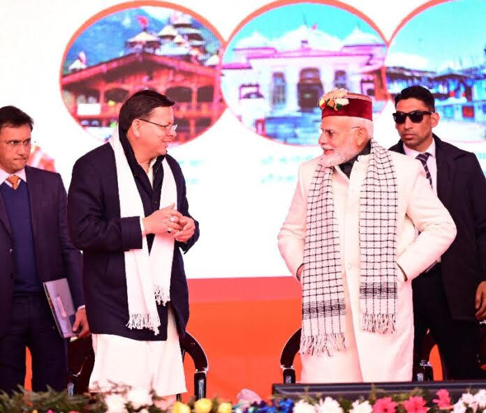 स्वागत: सीएम धामी ने पीएम मोदी को उत्तराखंड  के लिए बताया देवदूत, केंद्र सरकार का जताया आभार