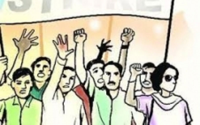 आवाज़: सुचारु जलापूर्ति की मांग को लेकर व्यापारियों और ग्रामीणों का उग्र प्रदर्शन