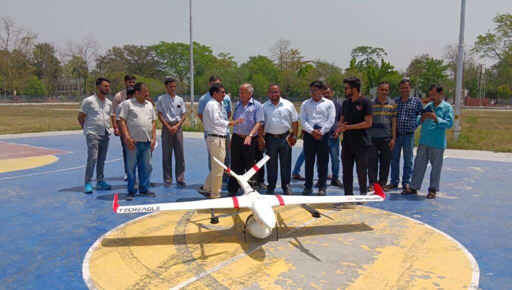पहल: हल्द्वानी मेडिकल कॉलेज से दवाई लेकर कोटाबाग पहुंचा ड्रोन,दूरस्थ क्षेत्रों में मेडिकल सामाग्री भेजना हुआ आसान