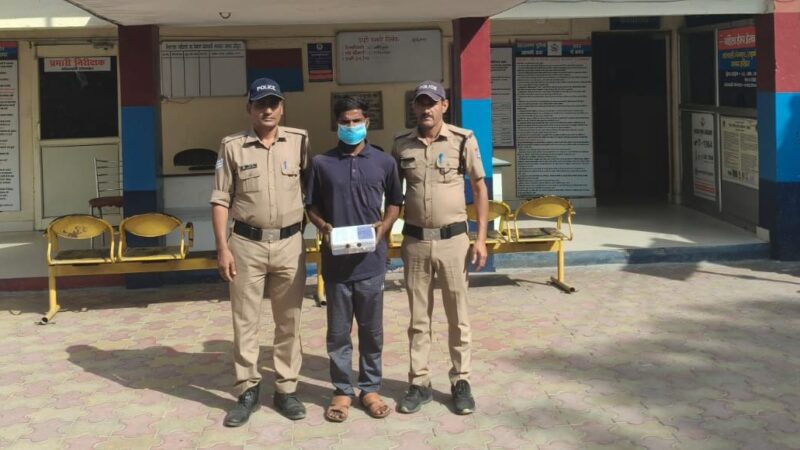 भगवान की मूर्तियां चोरी करने का आरोपी गिरफ्तार