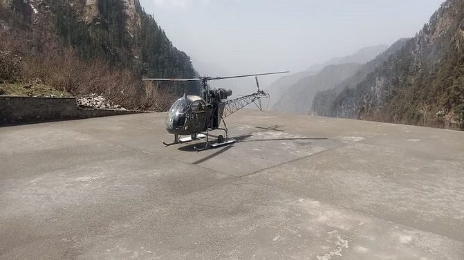 यमुनोत्री धाम में बाढ़ सुरक्षा कार्य  को लेकर मशीनें एयरलिफ्ट करने की तैयारी