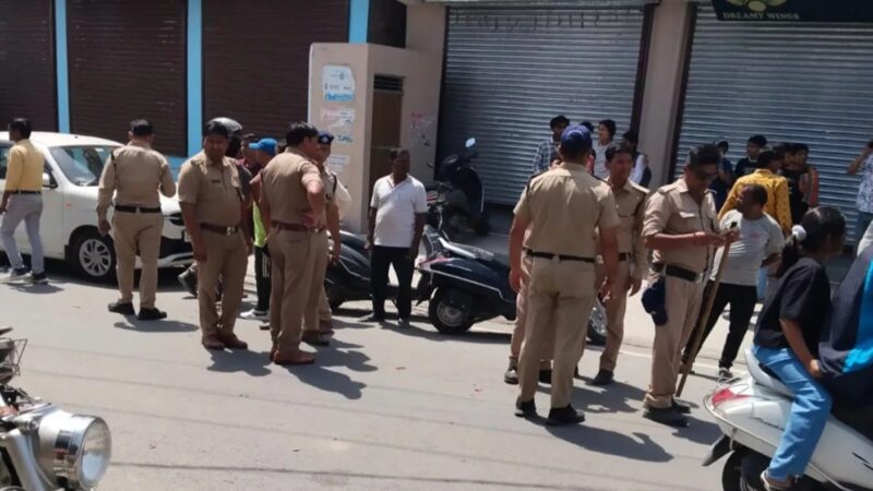 शराबी चालक ने पैदल जा रहे स्कूली बच्चों सहित आठ को किया घायल