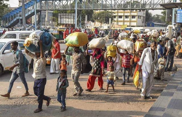 चिंतन: ऐसे खत्म हो सकती है रोजगार के लिए पलायन की मजबूरी