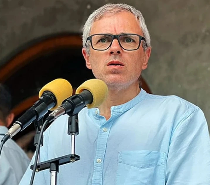 ख़ास ख़बर: पहलगाम हत्याकांड पर भावुक हुए सीएम उमर अब्दुल्ला, बोले- ‘माफ़ी मांगने को शब्द नहीं हैं…’