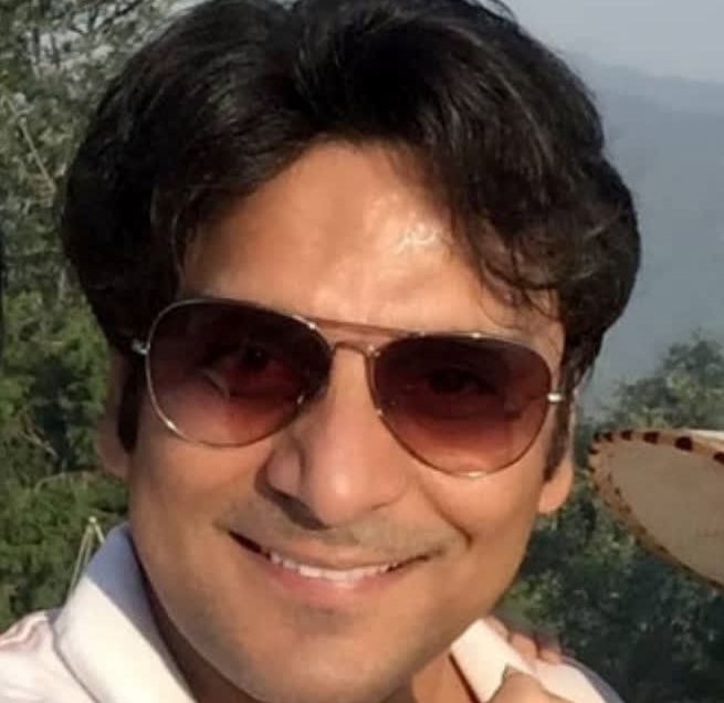  सनसनी: देर रात कैफे संचालक की गोली मारकर हत्या, पुलिस बदमाशों की तलाश में जुटी