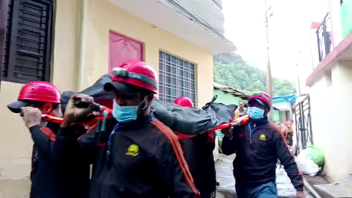 दुखद: केदारनाथ पैदल मार्ग पर अचेत पड़े मिले दो यात्री, डॉक्टरों ने किया मृत घोषित