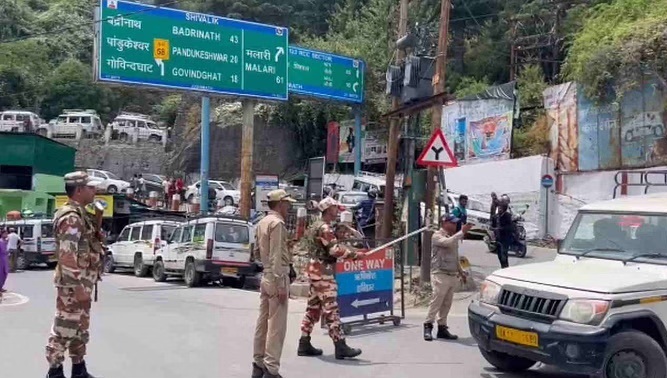 चारधाम यात्रियों की सुरक्षा के लिए आईटीबीपी के जवान तैनात