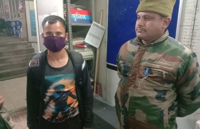 अधर्म: धाम क्षेत्र में कर रहा था मांस की सप्लाई, गिरफ्तार
