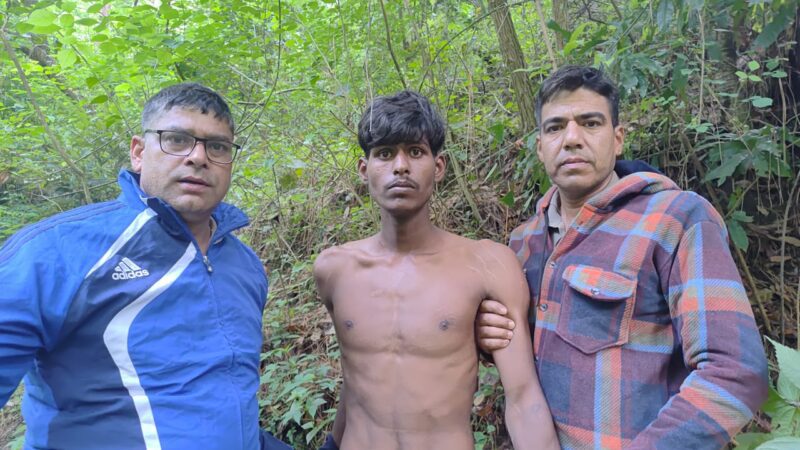 ब्रेकिंग न्यूज: पुलिस ने दबोचा हिरासत से फ़रार कैदी,  लापरवाही बरतने पर हेड कांस्टेबल सस्पैंड