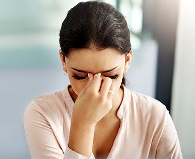 हैल्थ टिप्स: सिरदर्द होने पर आजमाएं ये 5 घरेलू नुस्खे, जल्द मिलेगा आराम