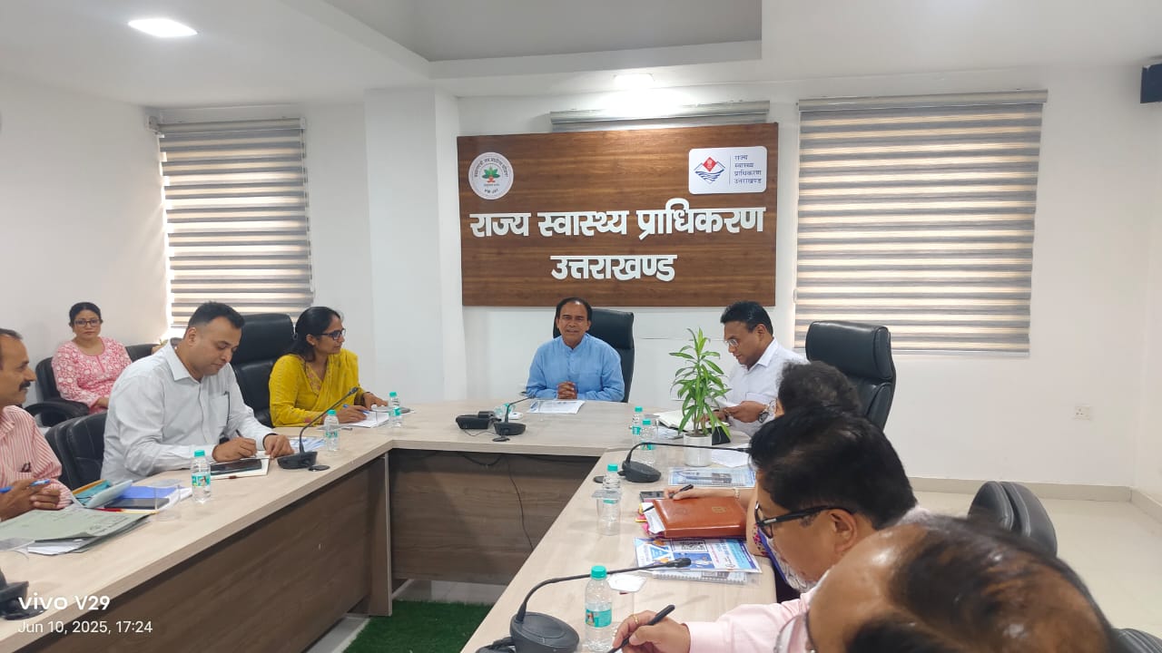 सहूलियत: अब  परिवार रजिस्टर की नकल से भी बन सकेंगे आयुष्मान कार्ड, स्वास्थ्य मंत्री डॉ धन सिंह रावत ने की घोषणा