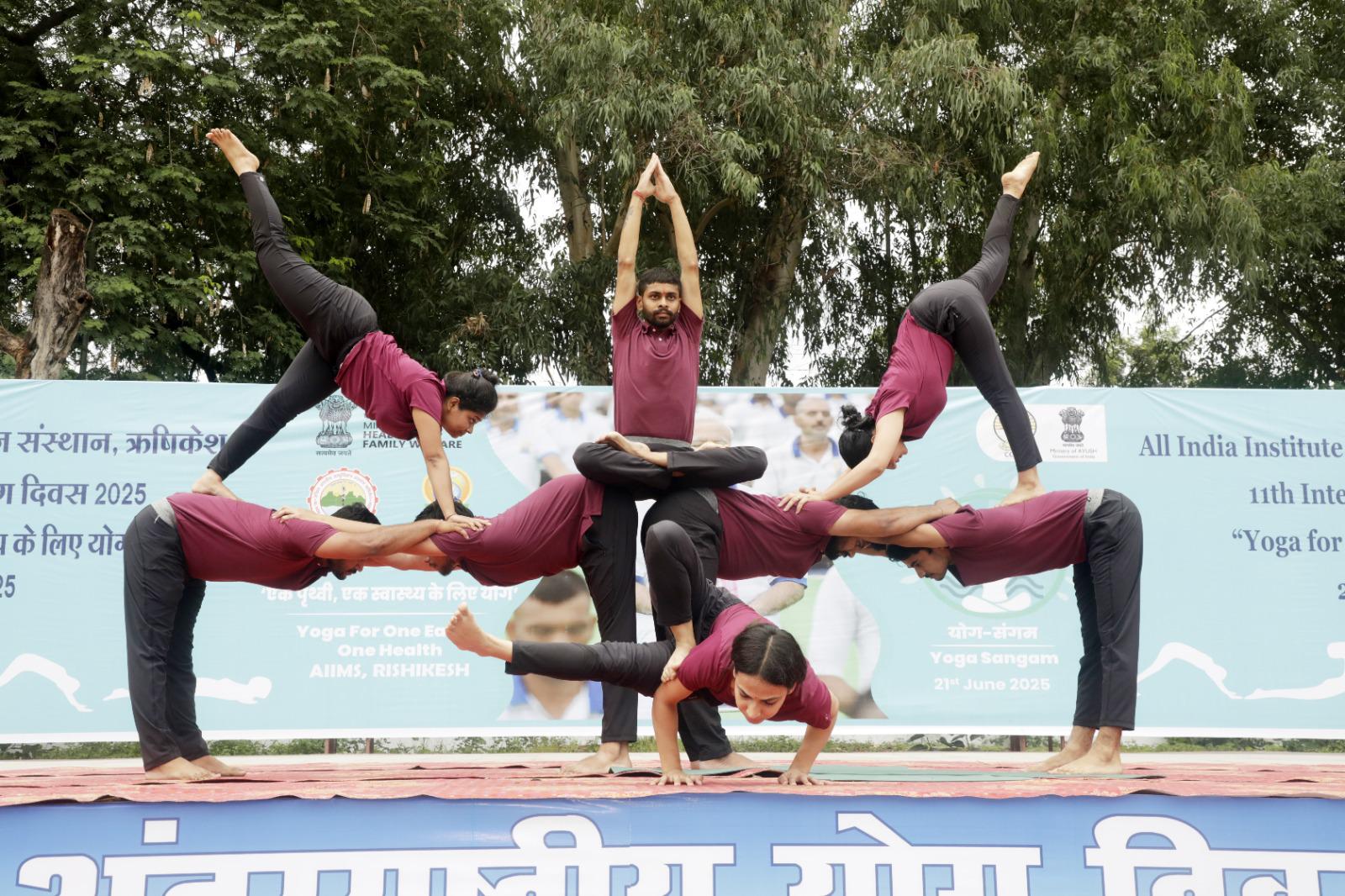 एम्स: आज के दौर में स्वस्थ रहने के लिए योगाभ्यास सबसे बड़ा साधन- प्रो. मीनू सिंह